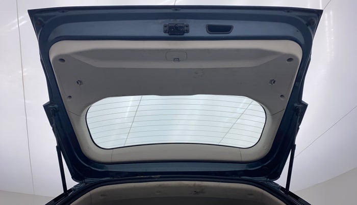 2019 Mahindra XUV300 W8(O), Diesel, Manual, 96,810 km, Boot Door Open