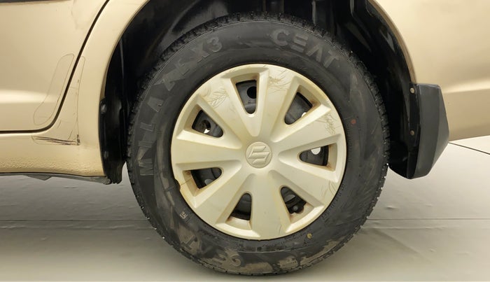 2010 Maruti Swift Dzire VXI, Petrol, Manual, 63,421 km, Left Rear Wheel