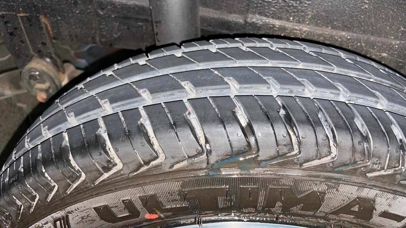 2025 Maruti Alto K10 VXI PLUS AMT, Petrol, Automatic, 2,327 km, Right Rear Tyre Tread