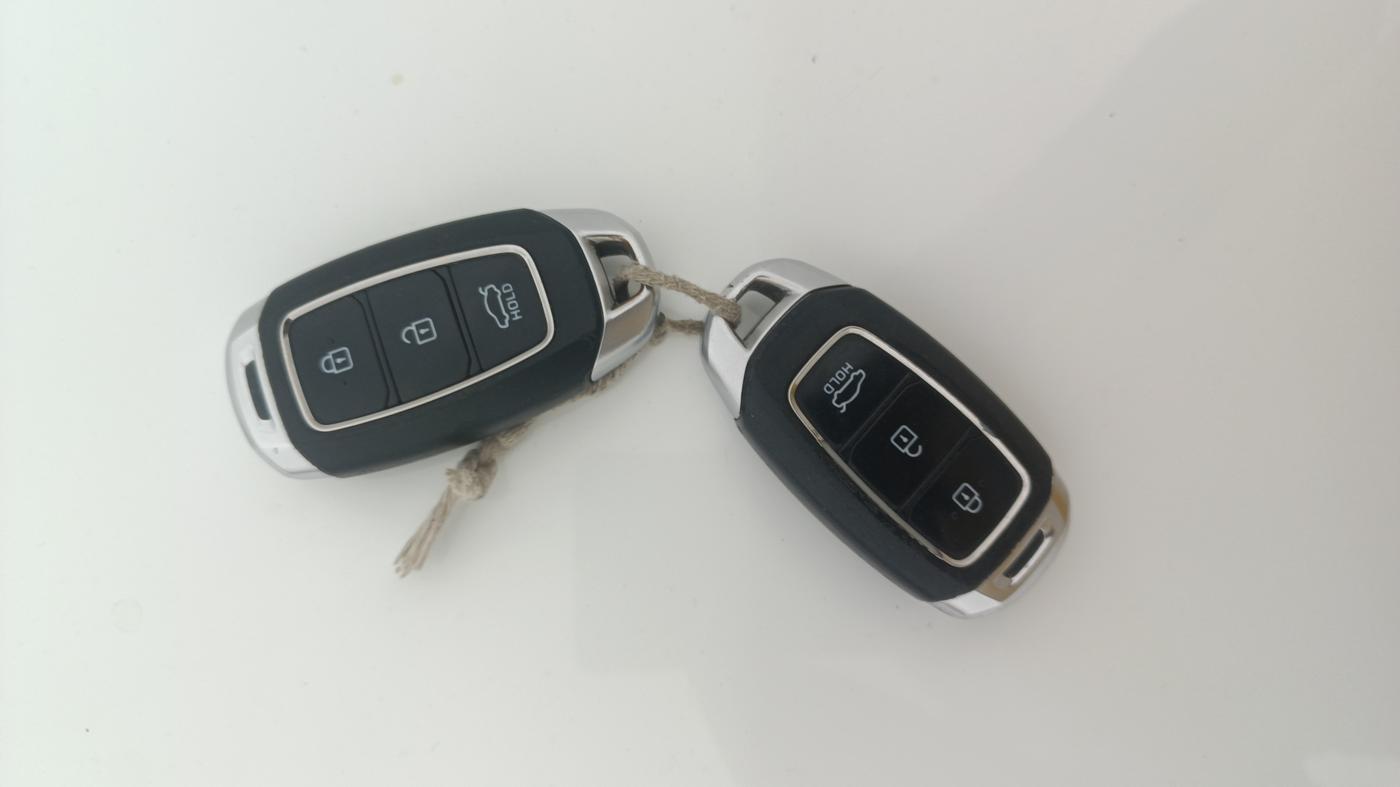 2019 Hyundai Verna 1.6 VTVT SX + AT, Petrol, Automatic, 89,440 km, Key Close Up