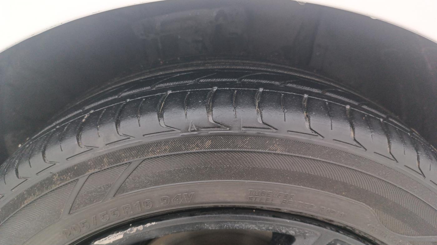 2019 Hyundai Verna 1.6 VTVT SX + AT, Petrol, Automatic, 89,440 km, Right Front Tyre Tread