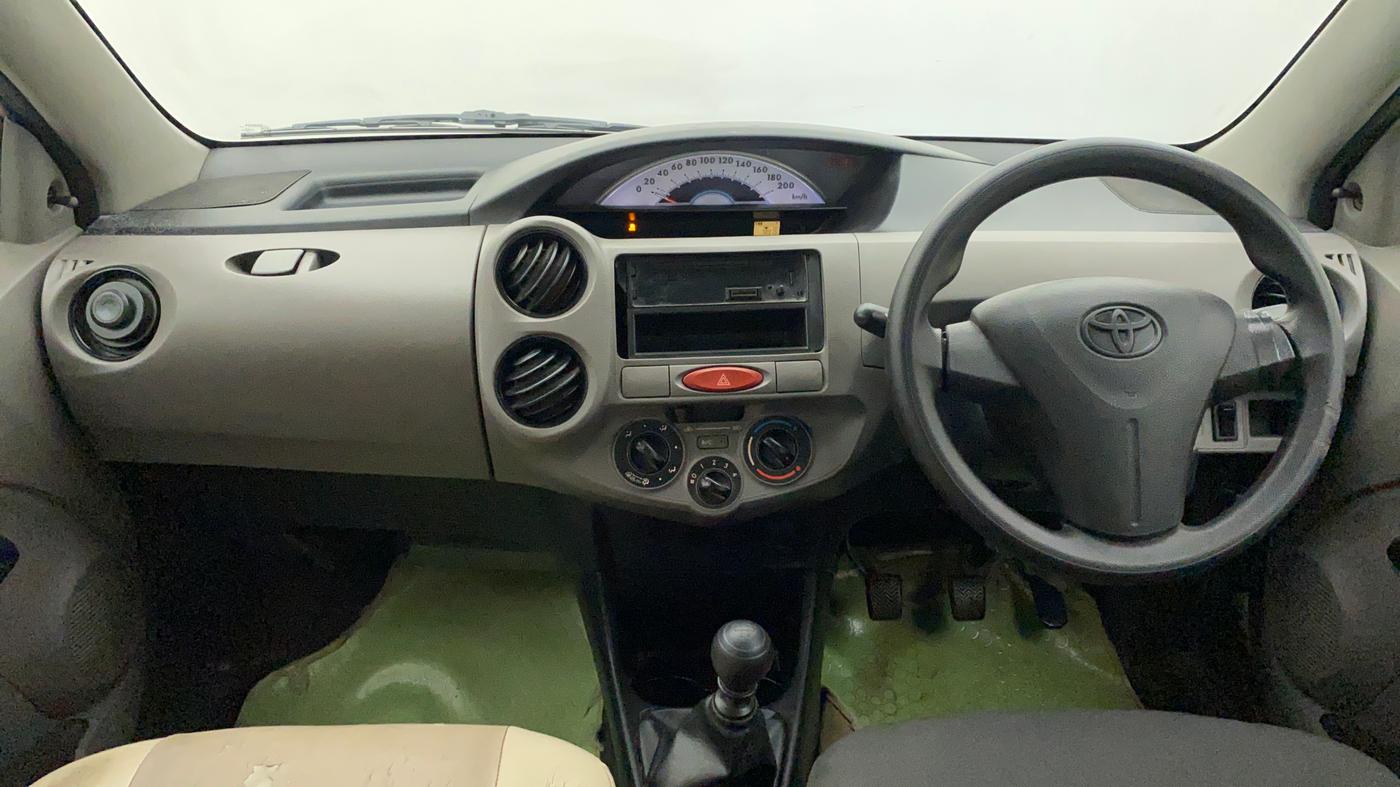 2011 Toyota Etios GD, Diesel, Manual, 78,975 km, Dashboard