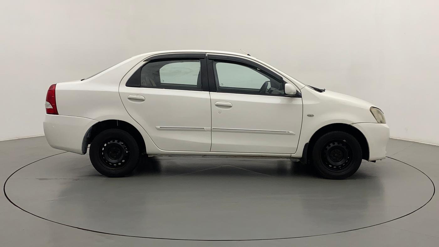 2011 Toyota Etios GD, Diesel, Manual, 78,975 km, Right Side