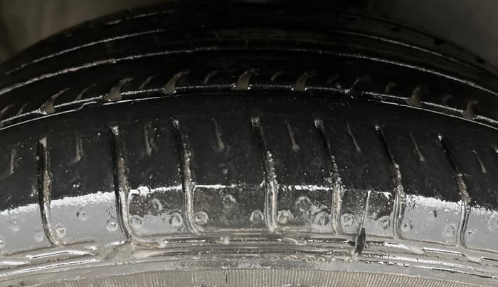 2015 Toyota Corolla Altis G CVT PETROL, Petrol, Automatic, 87,853 km, Right Front Tyre Tread