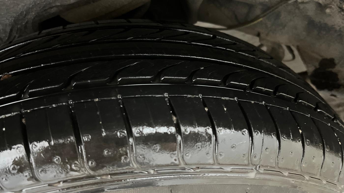 2015 Toyota Corolla Altis G CVT PETROL, Petrol, Automatic, 87,853 km, Right Rear Tyre Tread