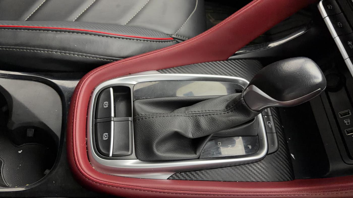 2024 MG ASTOR SAVVY 1.3 TURBO AT S RED, Petrol, Automatic, 79,139 km, Gear Lever