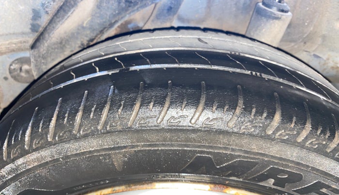 2014 Honda Amaze 1.2L I-VTEC EX, Petrol, Manual, 58,313 km, Left Rear Tyre Tread