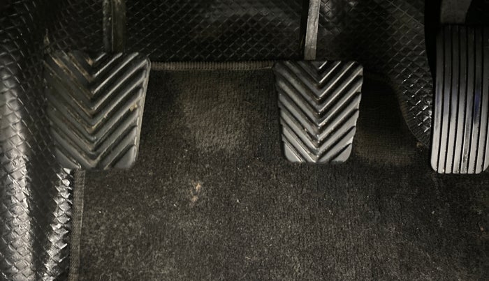 2018 Hyundai Verna 1.6 VTVT SX O, Petrol, Manual, 43,257 km, Pedals