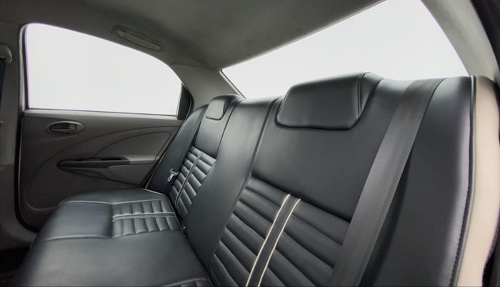 2011 Toyota Etios G, Petrol, Manual, 55,173 km, Right Side Rear Door Cabin