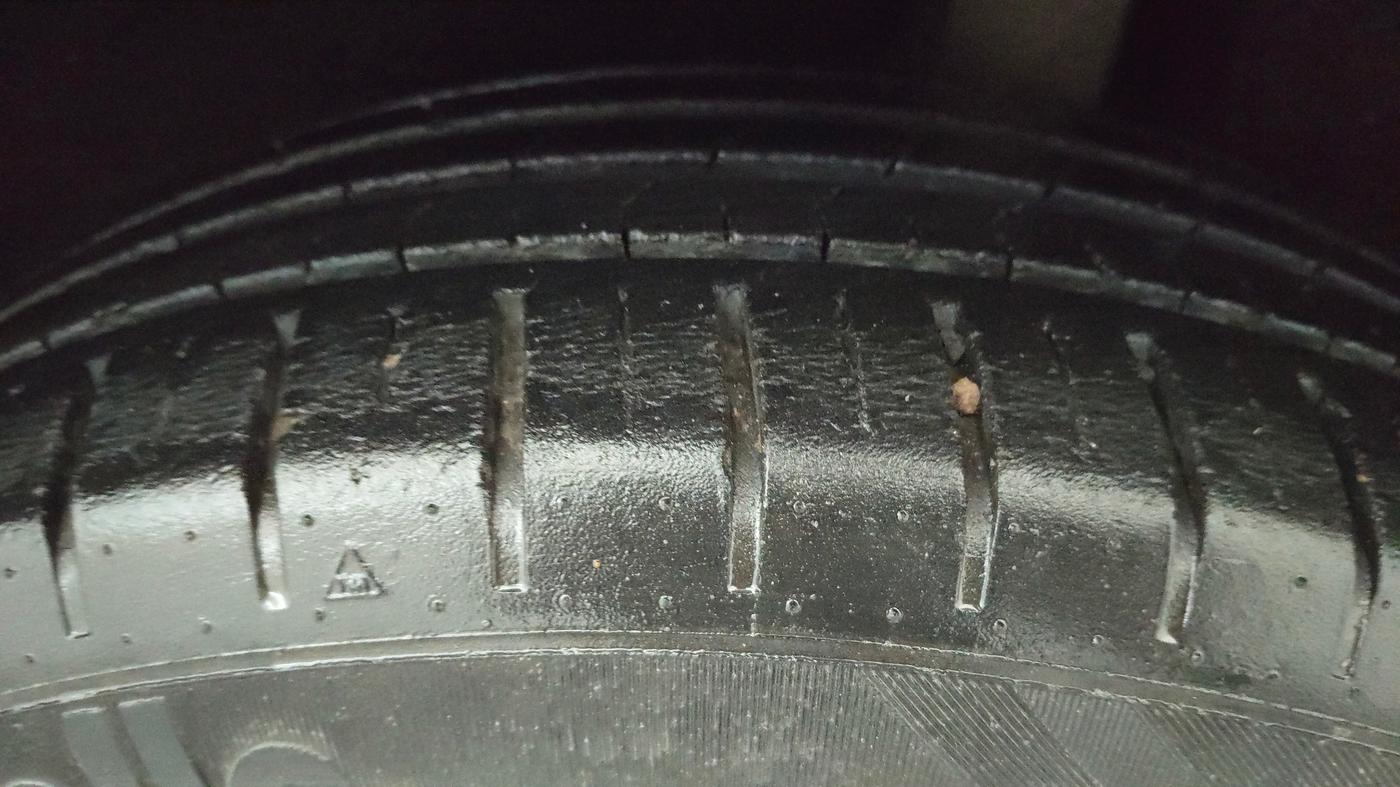 2019 Maruti Baleno ALPHA CVT PETROL 1.2, Petrol, Automatic, 23,775 km, Left Rear Tyre Tread