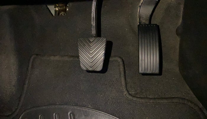 2021 Hyundai VENUE SX 1.0 TURBO IMT, Petrol, Manual, 37,303 km, Pedals