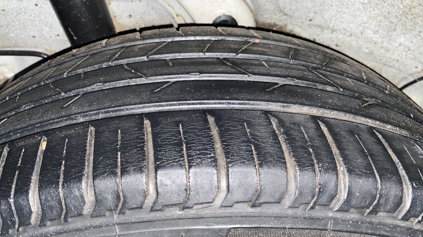 2021 Hyundai VENUE SX 1.0 TURBO IMT, Petrol, Manual, 37,318 km, Right Rear Tyre Tread