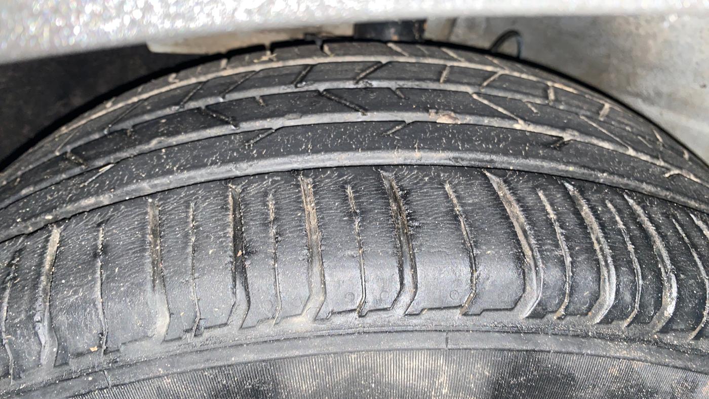 2021 Hyundai VENUE SX 1.0 TURBO IMT, Petrol, Manual, 37,318 km, Left Front Tyre Tread