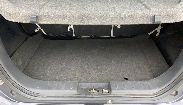 2015 Maruti Alto K10 VXI AMT, Petrol, Automatic, 79,825 km, Boot Inside