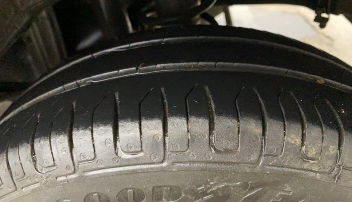 2015 Maruti Alto K10 VXI AMT, Petrol, Automatic, 79,825 km, Left Rear Tyre Tread