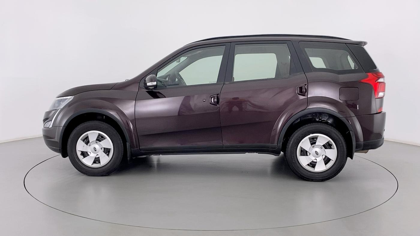 2019 Mahindra XUV500 W7 FWD, Diesel, Manual, 45,307 km, Left Side
