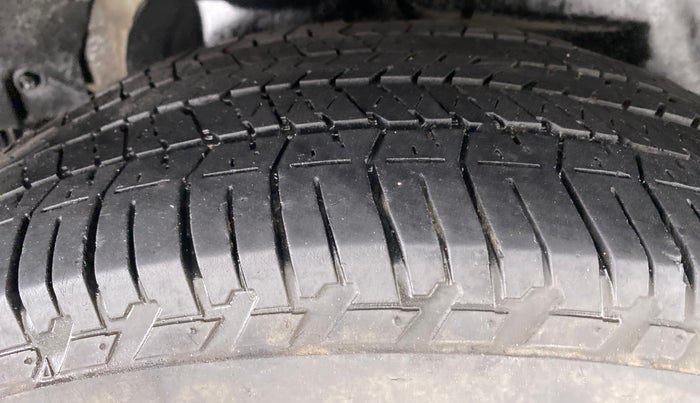 2019 Mahindra XUV500 W7 FWD, Diesel, Manual, 45,307 km, Right Rear Tyre Tread