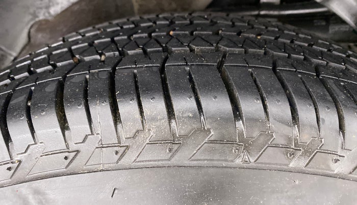 2019 Mahindra XUV500 W7 FWD, Diesel, Manual, 45,307 km, Left Rear Tyre Tread