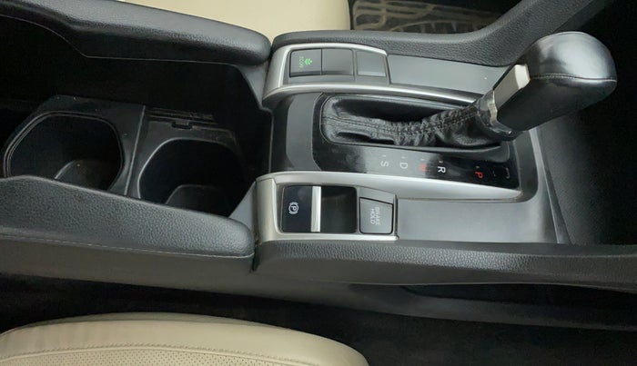2019 Honda Civic 1.8L I-VTEC VX CVT, Petrol, Automatic, 36,576 km, Gear Lever