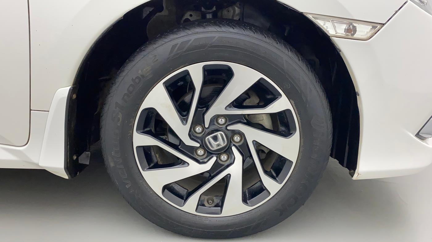 2019 Honda Civic 1.8L I-VTEC VX CVT, Petrol, Automatic, 36,576 km, Right Front Wheel