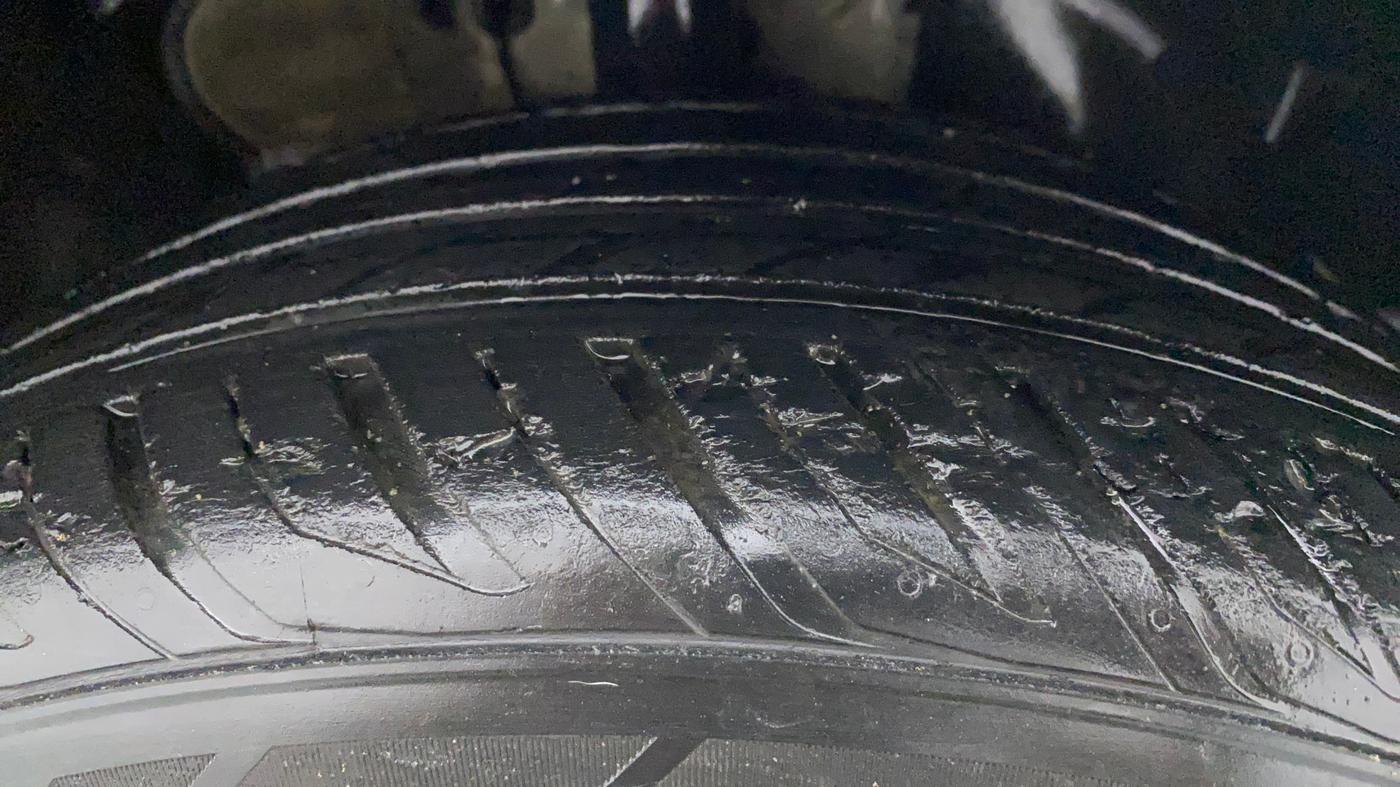 2019 Honda Civic 1.8L I-VTEC VX CVT, Petrol, Automatic, 36,576 km, Right Front Tyre Tread