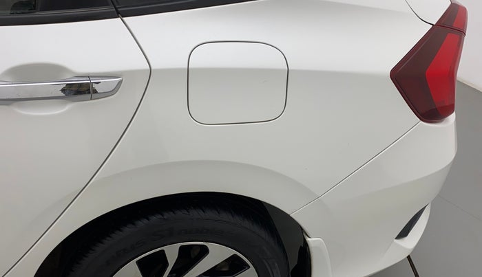 2019 Honda Civic 1.8L I-VTEC VX CVT, Petrol, Automatic, 36,576 km, Left quarter panel - Minor scratches