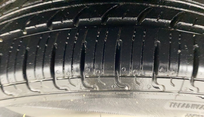2020 Maruti S PRESSO VXI+, Petrol, Manual, 62,279 km, Left Front Tyre Tread
