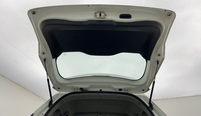 2018 Maruti Vitara Brezza VDI, Diesel, Manual, 40,961 km, Boot Door Open