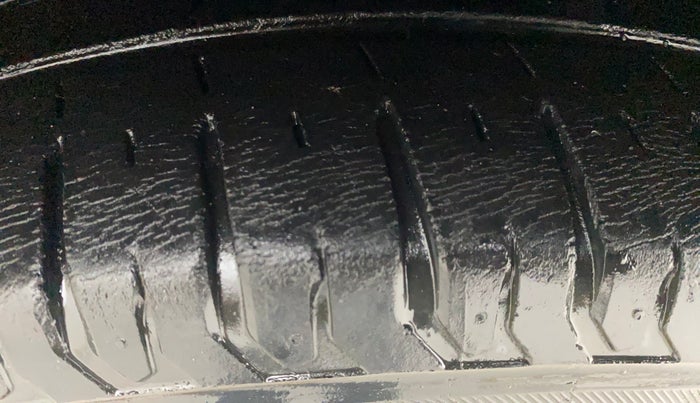 2019 Maruti Dzire ZXI AMT, Petrol, Automatic, 81,947 km, Left Front Tyre Tread