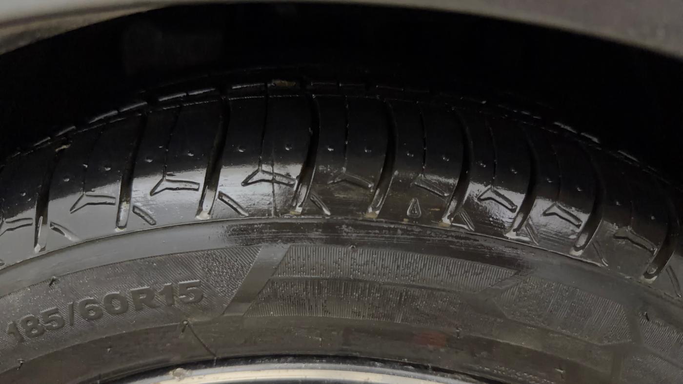 2020 Tata Tiago XZA PLUS PETROL, Petrol, Automatic, 47,137 km, Left Front Tyre Tread