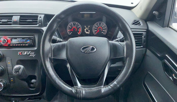 2018 Mahindra KUV 100 NXT K2 6 STR, Petrol, Manual, 42,651 km, Steering Wheel Close Up