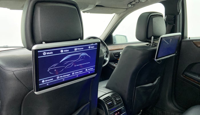 2011 Mercedes Benz E Class E 220 CDI ELEGANCE, Diesel, Automatic, 1,52,614 km, Display Screen For Rear Passengers