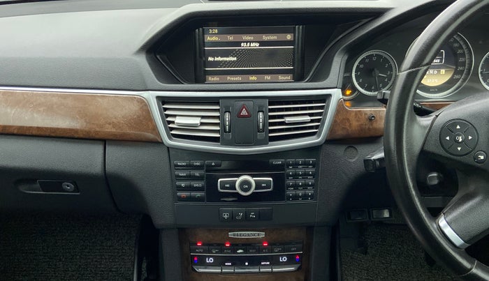 2011 Mercedes Benz E Class E 220 CDI ELEGANCE, Diesel, Automatic, 1,52,614 km, Air Conditioner