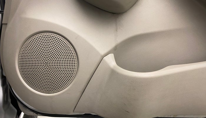 2015 Datsun Go T, Petrol, Manual, 34,437 km, Speaker