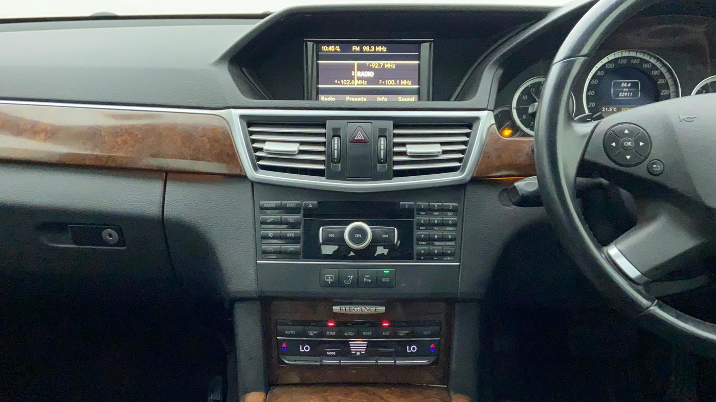 2013 Mercedes Benz E Class E 220 CDI ELEGANCE, Diesel, Automatic, 53,674 km, Air Conditioner