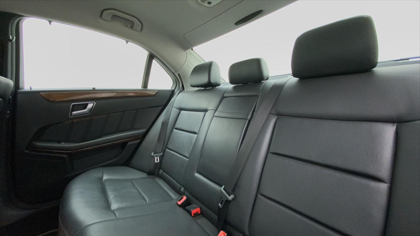 2013 Mercedes Benz E Class E 220 CDI ELEGANCE, Diesel, Automatic, 53,674 km, Right Side Rear Door Cabin