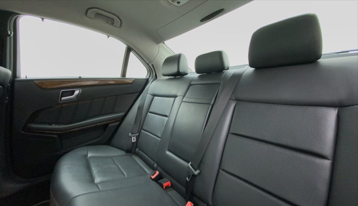 2013 Mercedes Benz E Class E 220 CDI ELEGANCE, Diesel, Automatic, 53,674 km, Right Side Rear Door Cabin