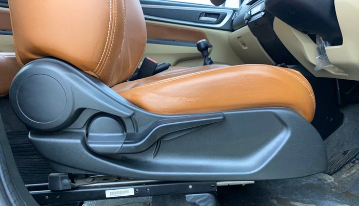 2023 Honda Amaze 1.2L I-VTEC VX, Petrol, Manual, 20,656 km, Driver Side Adjustment Panel