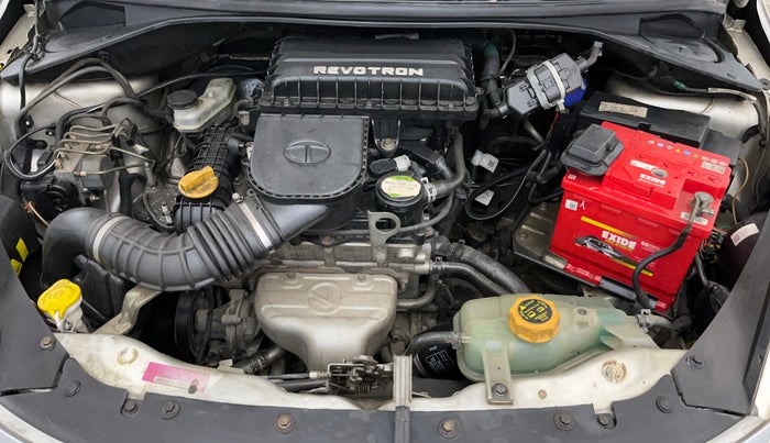 2017 Tata Tiago XZ PETROL, Petrol, Manual, 64,015 km, Engine View