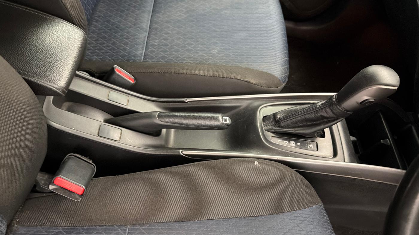 2019 Toyota Glanza V CVT, Petrol, Automatic, 73,010 km, Gear Lever