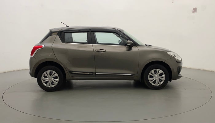 2021 Maruti Swift VXI, Petrol, Manual, 44,220 km, Right Side