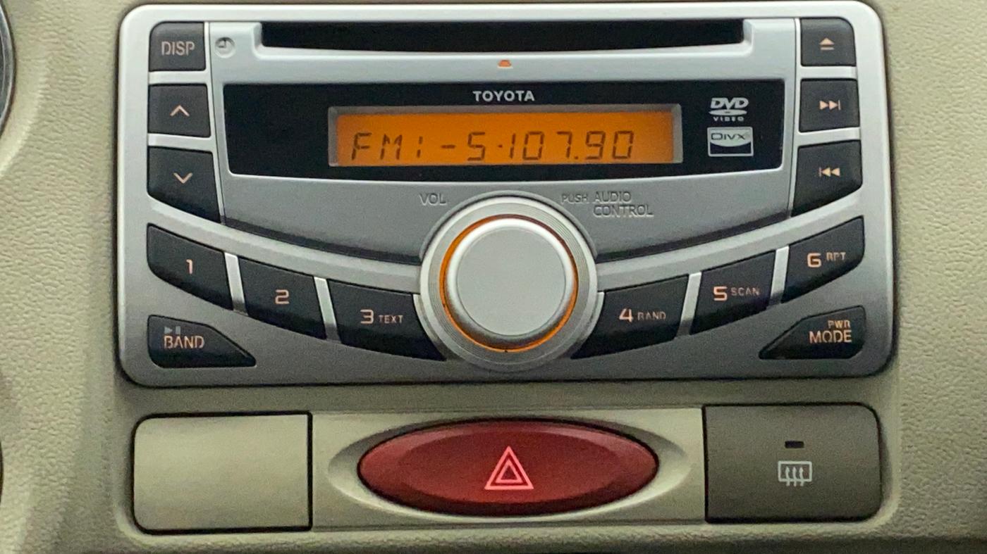 2012 Toyota Etios VX, Petrol, Manual, 38,871 km, Infotainment System