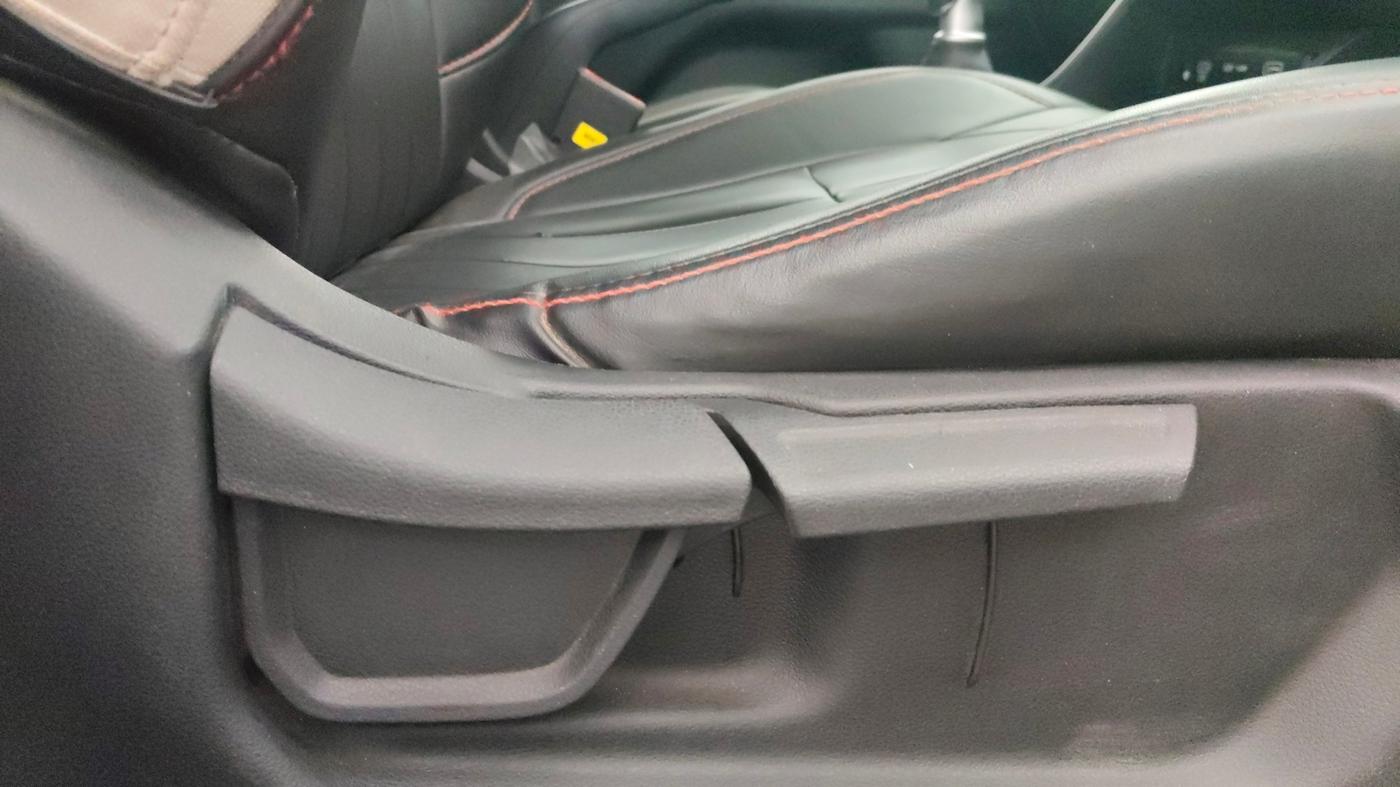 2023 Hyundai Verna SX 1.5 l MPI, Petrol, Manual, 37,974 km, Driver Side Adjustment Panel