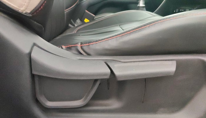 2023 Hyundai Verna SX 1.5 l MPI, Petrol, Manual, 37,974 km, Driver Side Adjustment Panel