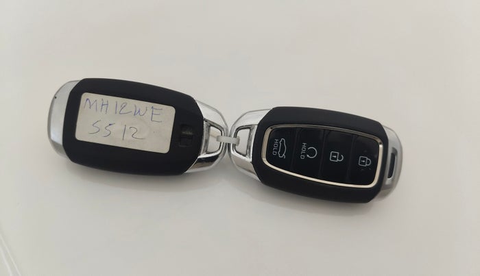 2023 Hyundai Verna SX 1.5 l MPI, Petrol, Manual, 37,974 km, Key Close Up