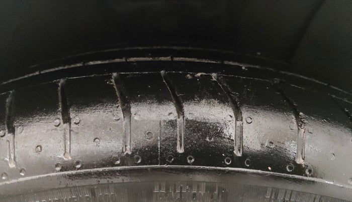 2023 Hyundai Verna SX 1.5 l MPI, Petrol, Manual, 37,974 km, Right Front Tyre Tread