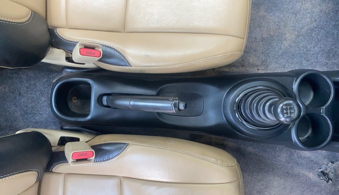 2014 Honda Amaze 1.2L I-VTEC E, CNG, Manual, 63,777 km, Gear Lever