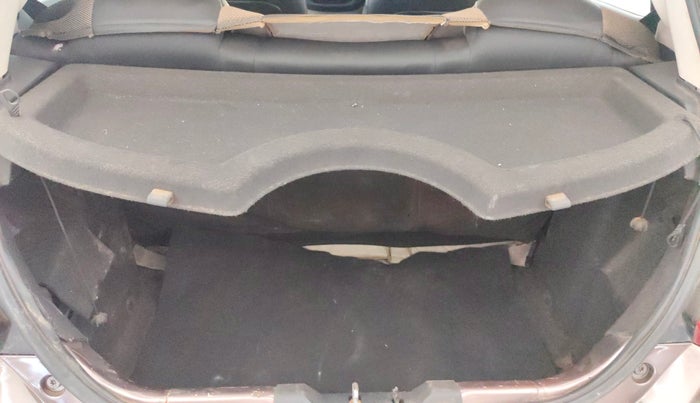 2017 Tata Tiago XZ PETROL, Petrol, Manual, 84,416 km, Boot Inside