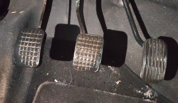 2017 Tata Tiago XZ PETROL, Petrol, Manual, 84,416 km, Pedals