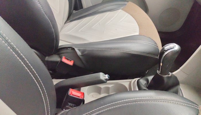 2017 Tata Tiago XZ PETROL, Petrol, Manual, 84,416 km, Gear Lever